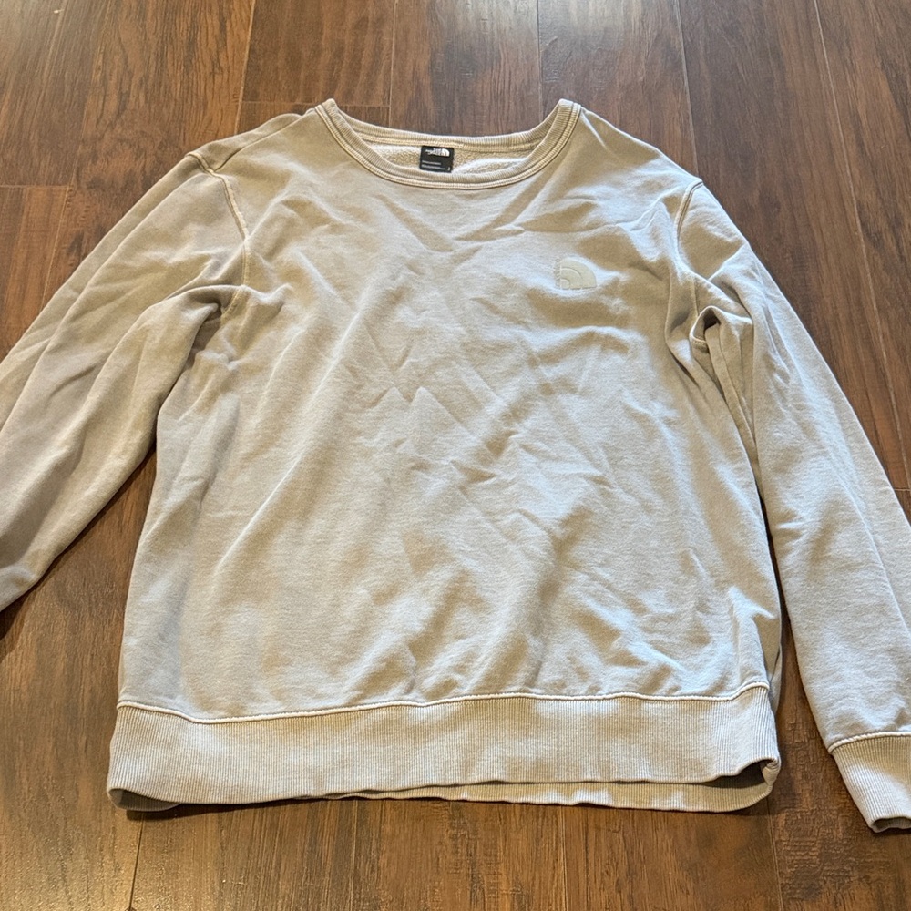 Men's Gray Sweater